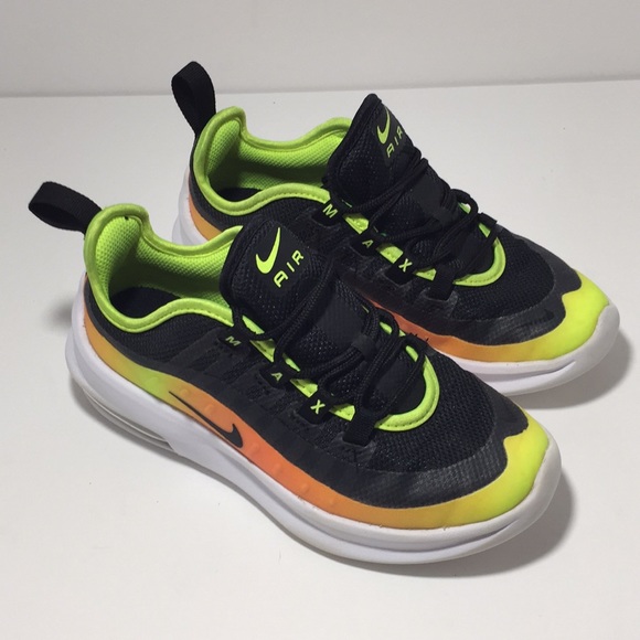 boys nike air max axis